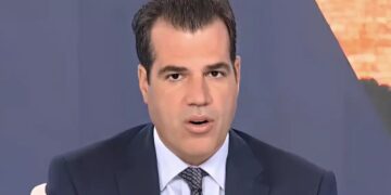 Alldaynews.gr Κατερίνα Διδασκάλου:  «Ο γιος μου ήταν πάρα πολύ σκληρός για να πεθάνει – Μου έλεγε “Όχι, δεν με νοιάζει”»