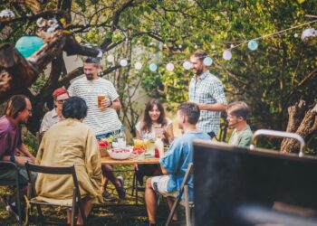Οι συσκευές που θα κάνουν τις καλοκαιρινές σας διακοπές να μοιάζουν με καθημερινό party