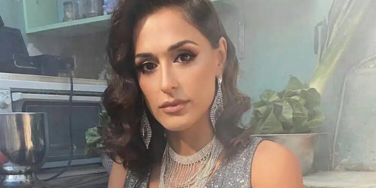 Alldaynews.gr ΕΚΤΑΚΤΟ – Φρικτό τροχαίο: Αυτοκίνητο τυλίχθηκε στις φλόγες μετά από σφοδρή σύγκρουση με άλλο όχημα – Απανθρακώθηκε ο οδηγός