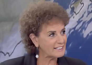 Χριστίνα Σούζη: Η εξήγηση για το άφρο λουκ που επέλεξε – «Μόλις τελείωσα από εδώ πήγα στο κομμωτήριο»