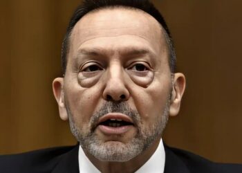 Alldaynews.gr Στουρνάρας «Οι Έλληνες θα αντέξουν την ακρίβεια, έχουν μαζέψει αρκετά χρήματα σε αποταμιεύσεις»