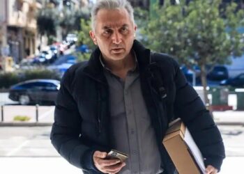 Τέμπη: Έτοιμος για απεργία πείνας και ο Χρήστος Κωνσταντινίδης – «Πάμε για ακροαματική παρωδία»