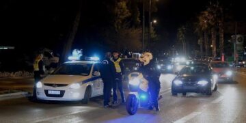 Alldaynews.gr Τρύφωνας Σαμαράς: «Η φίλη της οδηγού της Porsche μου έστειλε μήνυμα να σβήσω τις αναρτήσεις στα social social»