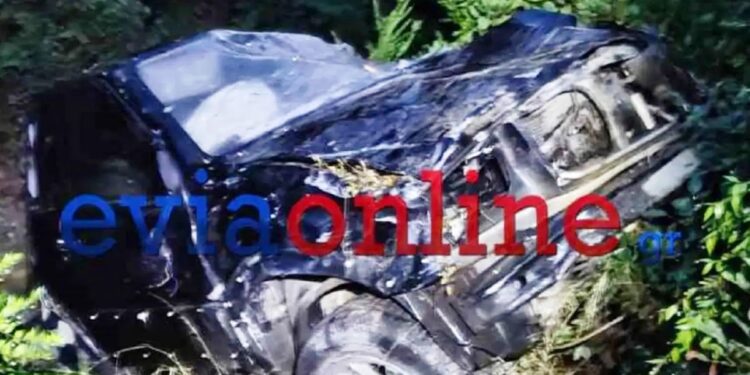 Alldaynews.gr Αυτοκίνητο με δυο επιβάτες έπεσε σε χαράδρα 150 μέτρων, νεκρός ο ένας – Με το 112 ενημερώθηκε η πυροσβεστική