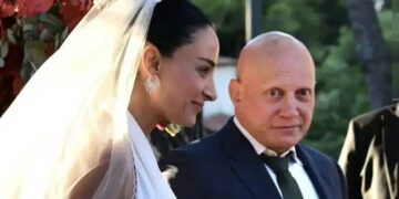 Παντρεύτηκαν Παύλος Βαρδινογιάννης και Κατερίνα Μπιρμπίλη στην Εκάλη – Ήταν όλοι εκεί