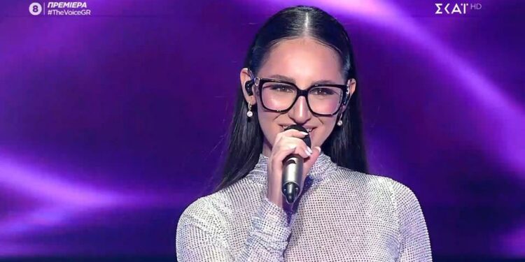 Alldaynews.gr «The Voice»: Η Klavdia μπήκε σαν διαγωνιζόμενη και μάγεψε στην πρεμιέρα – «Η ιστορία επαναλαμβάνεται»