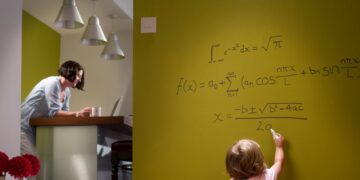 Τελικά ο μήνας γέννησης δείχνει την εξυπνάδα; Αυτοί είναι οι μήνες που «γεννούν» ιδιοφυΐες