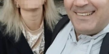 ΑΥΤΟΣ ΕΙΝΑΙ Ο 43ΧΡΟΝΟΣ ΠΟΥ ΚΑΡΦΩΣΕ 100 ΦΟΡΕΣ ΜΕ ΠΙΡΟΥΝΙ ΤΗΝ ΕΓΚΥΟ ΓΥΝΑΙΚΑ ΤΟΥ