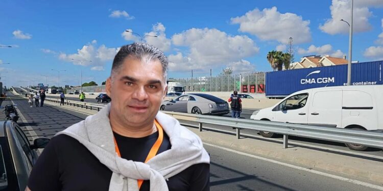 ΕΚΤΑΚΤΟ: Δολοφόνησαν τον πρώην πρόεδρο της Καρμιώτισσας και του Άρη Λεμεσού Σταύρο Δημοσθένους! (video)