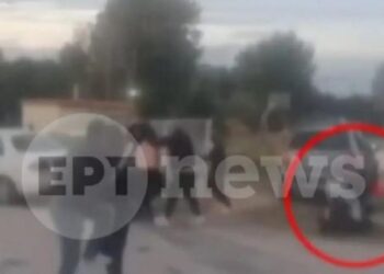 Τρομακτικό βίντεο: Η άγρια συμπλοκή στην Περαία με ρόπαλα, ξύλα και μαχαίρι – Ένας 20χρονος στο νοσοκομείο