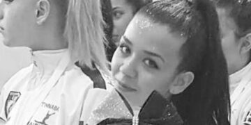 Alldaynews.gr Αρχαία τραγωδία στο τελευταίο αντίο της 19χρονης: Κηδεύτηκε η Άσπα που σκοτώθηκε σε τροχαίο με τον φίλο της – «Έφυγε άδικα αφήνοντας πίσω της ένα τεράστιο κενό»