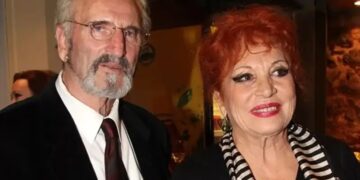 Alldaynews.gr Νικήτας Τσακίρογλου: «Η Χρυσούλα Διαβάτη μπήκε τρεις φορές στο νοσοκομείο, οι γιατροί δεν μπόρεσαν να τη βοηθήσουν»