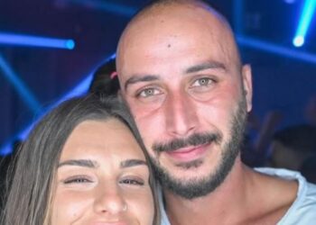 Επιζών της σφαγής της Χαμάς στο φεστιβάλ στο Ισραήλ αυτοπυρπολήθηκε στο αυτοκίνητό του δυο χρόνια μετά την τραγωδία – Είχε δολοφονηθεί η κοπέλα του