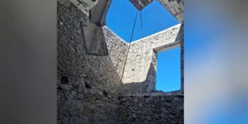 Alldaynews.gr ΕΚΤΑΚΤΟ – Εργατικό δυστύχημα σε εργασίες ανακαίνισης: Κατέρρευσε η ταράτσα και πλάκωσε εργάτη – Ακαριαίος ο θάνατός του