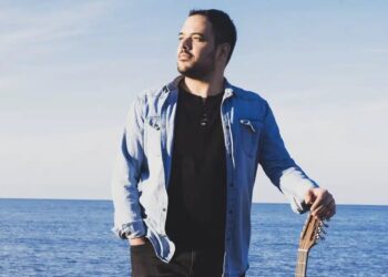 Θρήνος για τον γνωστό λαουτιέρη που «έσβησε» στα 29 του χρόνια