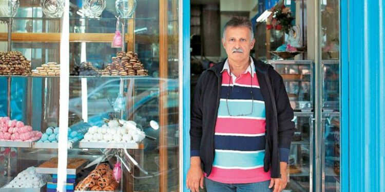 Alldaynews.gr Γιώργος Πιπερίδης: Πέθανε ο άνθρωπος πίσω από το Lido, το πιο περιζήτητο τσουρέκι στο Παγκράτι