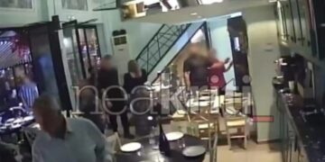 Alldaynews.gr Μάκης Βορίδης: «Μου επιτέθηκαν χούλιγκαν της ακροαριστεράς, δεν σεβάστηκαν ούτε την 12χρονη κόρη μου»