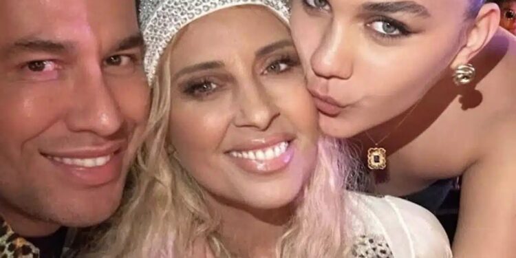 Alldaynews.gr Γωγώ Μαστροκώστα: Aυτή είναι η μορφή καρκίνου που πάσχει