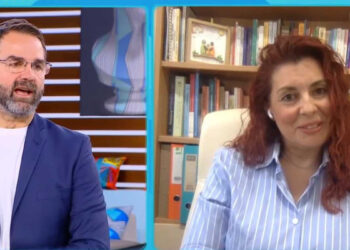 Beef στον αέρα με Μπαλάσκα και νηπιαγωγό που λέει «όχι» στον εορτασμό επετείων – Της απήγγειλε ποίημα