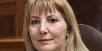 Alldaynews.gr Εφιάλτης για 14χρονη στη Θεσσαλονίκη: 34χρονος την κλείδωσε στο σπίτι, τη βίασε και τη μαγνητοσκόπησε