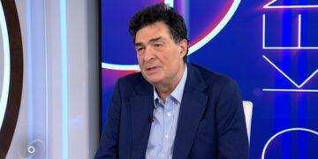 Έντονη ενόχληση Μαξίμου με τον Αλέξη Παπαχελά