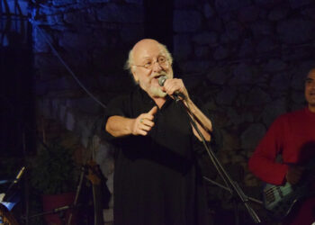 «Είμαι πολλών ανθρώπων τα λόγια»: Ο Σαββόπουλος μιλάει για τον… Σαββόπουλο το 2017 στη Φιλοσοφική Θεσσαλονίκης