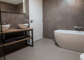 Πατητή Τσιμεντοκονία στο Μπάνιο: Πως γίνεται;