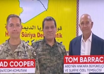 Alldaynews.gr Ο Αμερικανός πρέσβης στην Τουρκία πόζαρε με «Κούρδους τρομοκράτες» μπροστά από «αλυτρωτικό χάρτη» – Χαμός στα τουρκικά ΜΜΕ