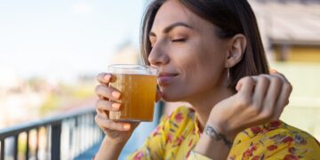 Alldaynews.gr Ανατροπή με το καλημέρα δείχνει δημοσκόπηση: Το ποσοστό του νέου κόμματος του Αλέξη Τσίπρα φέρνει τα πάνω κάτω