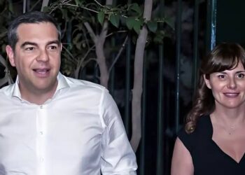Alldaynews.gr Μαρία Καρυστιανού: «Έχουμε ενδείξεις ότι υπήρχαν χημικά – Θα μας αδικήσει κανείς που δεν έχουμε εμπιστοσύνη στις Αρχές;» (video)
