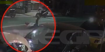 Alldaynews.gr Νέες αποκαλύψεις σοκ: «Δεν έχει καταλάβει τίποτα ο άλλος» – Πορτοφόλι γεμάτο 50ευρα στα χέρια του «συνεργού»