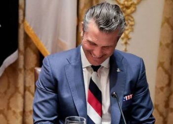 «Η μάνα σου την αγόρασε» – Νέα προσβολή από εκπρόσωπο υπουργείου Άμυνας κατά δημοσιογράφου