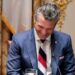 Alldaynews.gr «Η μάνα σου την αγόρασε» – Νέα προσβολή από εκπρόσωπο υπουργείου Άμυνας κατά δημοσιογράφου
