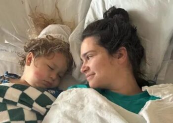 Διπλή δοκιμασία για οικογένεια: Μητέρα και γιος 4 ετών διαγνώστηκαν με καρκίνο την ίδια μέρα – Η ανθρώπινη ιστορία