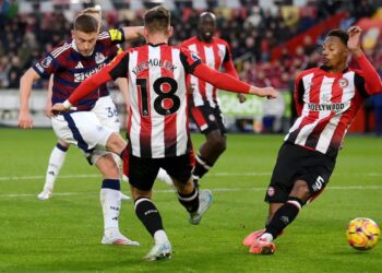 Μπρέντφορντ – Νιούκαστλ: Πληρώνουν τα γκολ