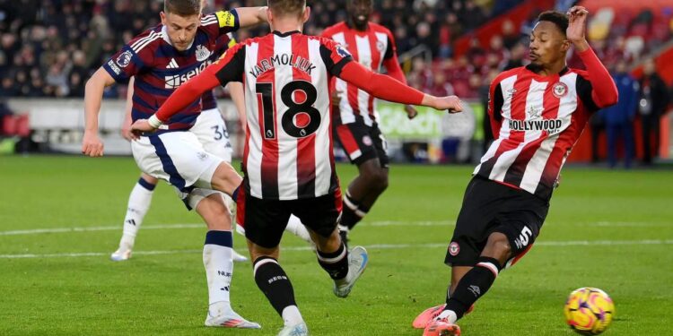 Μπρέντφορντ – Νιούκαστλ: Πληρώνουν τα γκολ