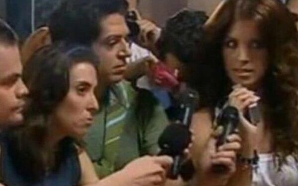 Alldaynews.gr Οικογενειακή τραγωδία: Πατέρας τραυμάτισε στο λαιμό την κόρη του με μαχαίρι – Στο χειρουργείο η κοπέλα