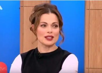 Δάφνη Λαμπρόγιαννη: «Το ρήμα “σέβομαι” είναι το λιγότερο που μπορώ να πω για τους γονείς μου»