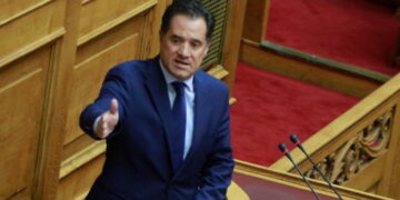 «Σιγά μην πληρώσω τον Τσίπρα!» – Πρωτοφανές ξέσπασμα του Άδωνι Γεωργιάδη για το βιβλίο του πρώην πρωθυπουργού