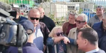 Άδωνις Γεωργιάδης: Επεισοδιακή υποδοχή στο νοσοκομείο – «Δεν ντρέπεσαι, έξω» (video)