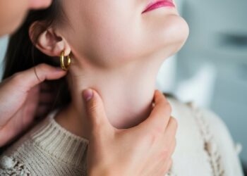 Τα 4 συμπτώματα καρκίνου που δεν πρέπει να αγνοήσουμε