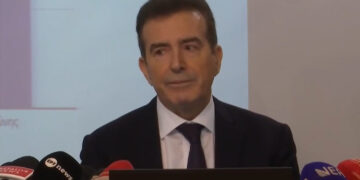 Alldaynews.gr Χρυσοχοΐδης: «Δεν μπορούν να κάνουν κουμάντο οι νταήδες στην Κρήτη – Το ποτήρι ξεχείλισε»