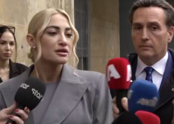 «Βούλωσ’ το, μην το πουλάς!»: Απίστευτη τοποθέτηση Σταύρου Μπαλάσκα στην Ιωάννα Τούνη (video)