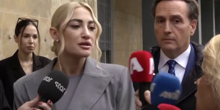 Alldaynews.gr «Βούλωσ’ το, μην το πουλάς!»: Απίστευτη τοποθέτηση Σταύρου Μπαλάσκα στην Ιωάννα Τούνη (video)