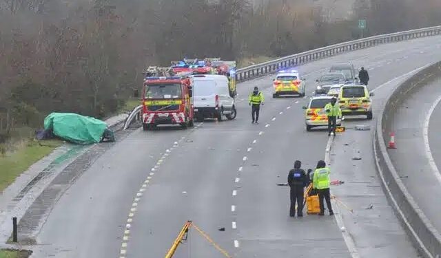 Alldaynews.gr Θρίλερ με νεκρό οδηγό μετά από ανακοπή καρδιάς – Είχε χτυπήματα στο κεφάλι