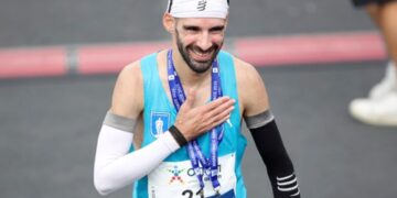 Alldaynews.gr Η απίστευτη ιστορία του Παναγιώτη Καραΐσκου – Από τα ναρκωτικά, δύο φορές νικητής σε Μαραθώνιο