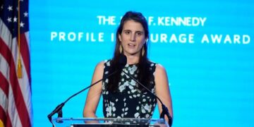 Η «κατάρα» των Κένεντι: Άλλη μία τραγωδία στην οικογένεια, η 35χρονη εγγονή του JFK βρίσκεται σε τελικό στάδιο οξείας λευχαιμίας