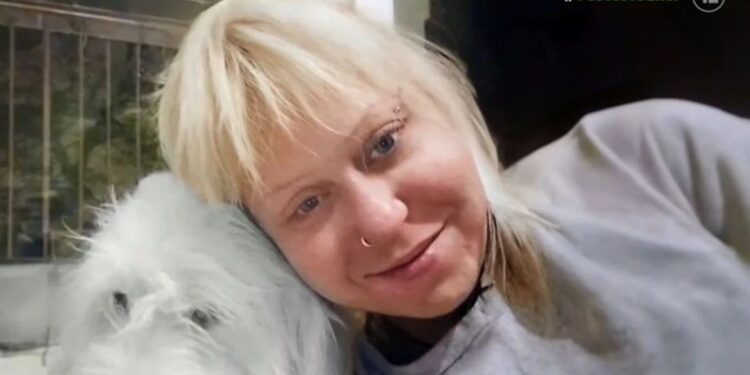 Συγκλονίζουν οι μαρτυρίες για την εξαφάνιση της Βίκυς Κουτσάκη – Η απώλεια του σκυλιού της και η ψυχική κατάρρευση