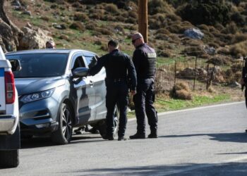 Κρήτη – Όταν η τιμή γίνεται νόμος: Ναρκωτικά, ζωοκλοπές, οικογένεια και σιωπηρές συμφωνίες στο νησί