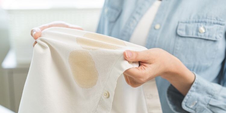 Ξύδι στις πετσέτες: Το κάνουν λάθος όλοι – Δες τον σωστό τρόπο που τις κάνει σαν καινούργιες